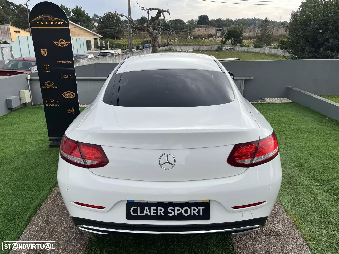 Mercedes-Benz C 180 Standard - 12