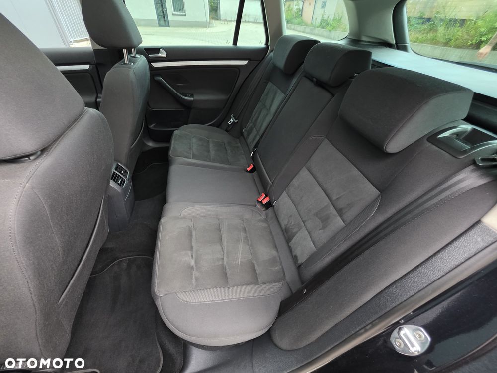 Volkswagen Golf 1.4 TSI Highline - 26