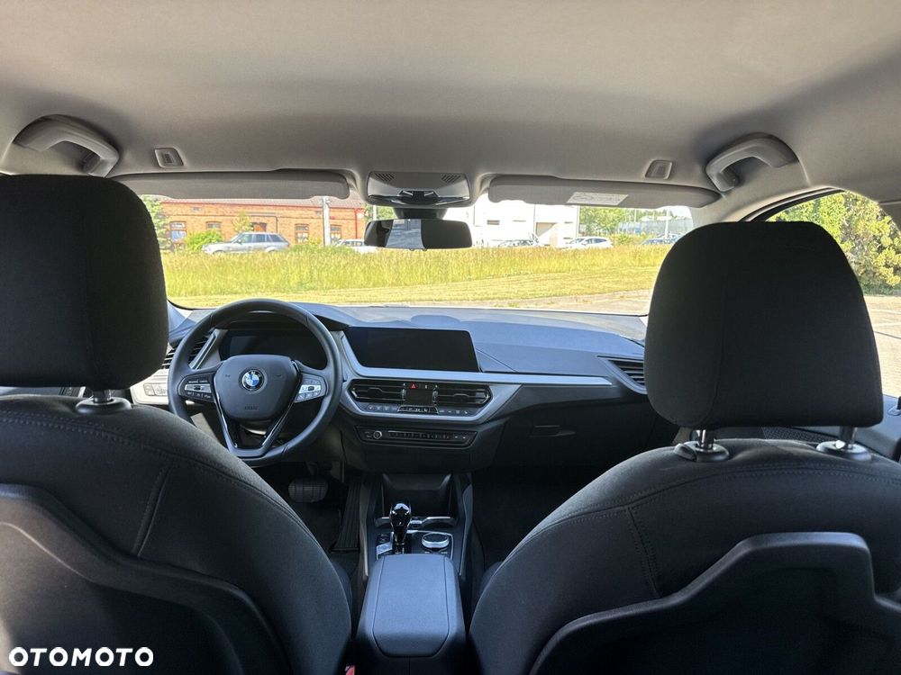 BMW Seria 1 118i Advantage - 22