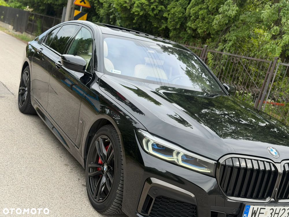 BMW Seria 7 740d xDrive mHEV sport - 38
