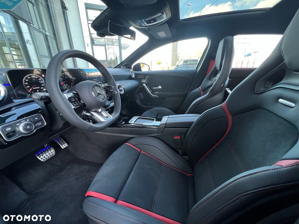 Mercedes-Benz Klasa A 45 S AMG 4-Matic 8G-DCT - 9