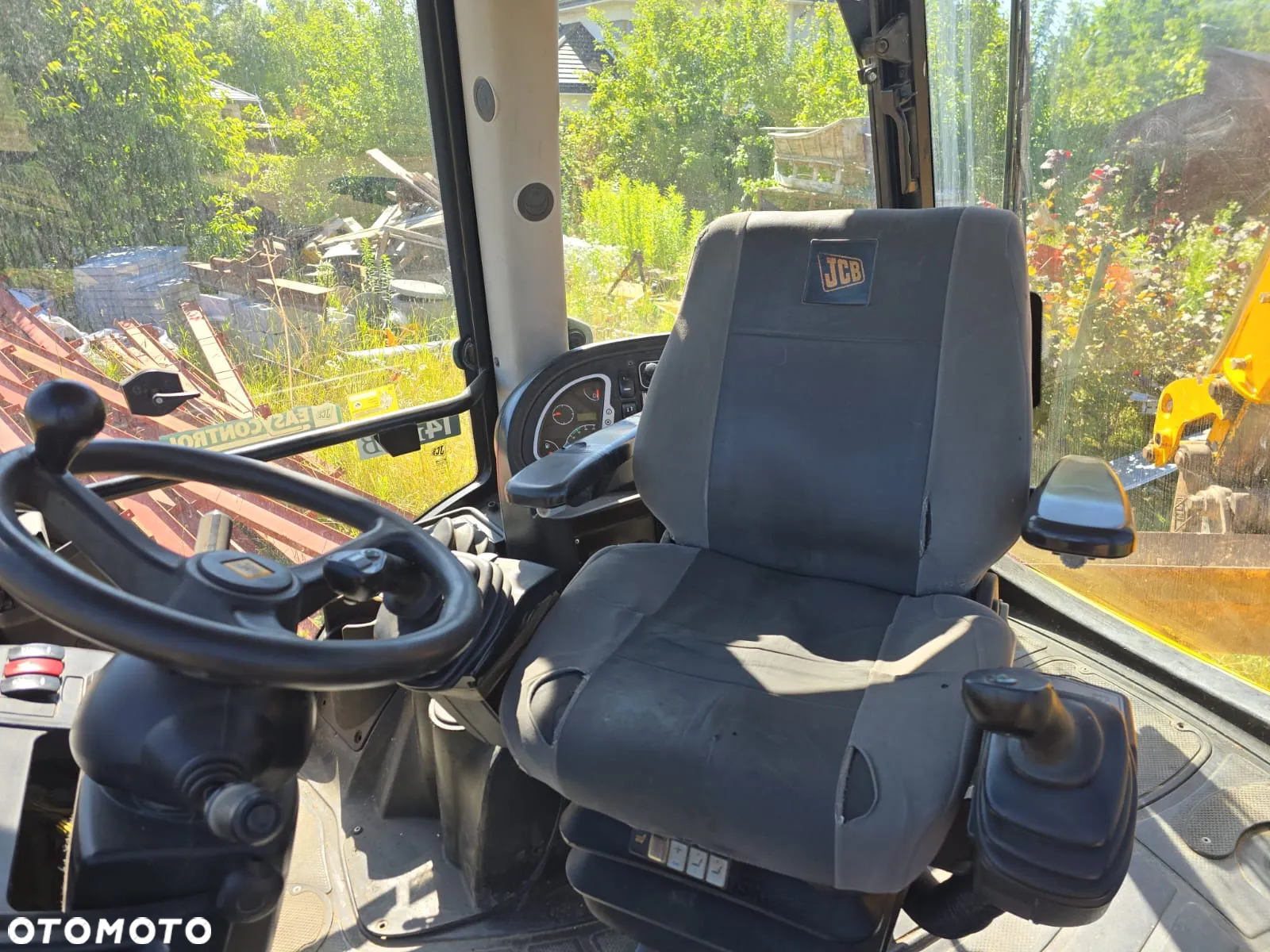 JCB 3CX - 8