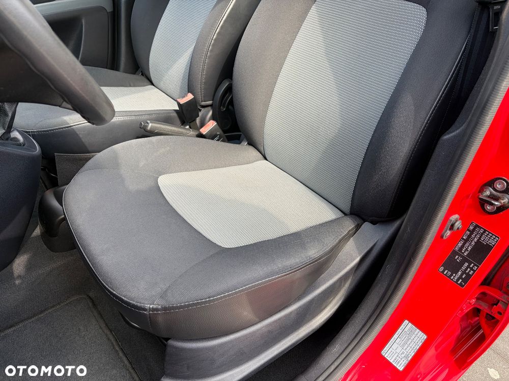 Hyundai i10 1.1 Edition Plus - 12