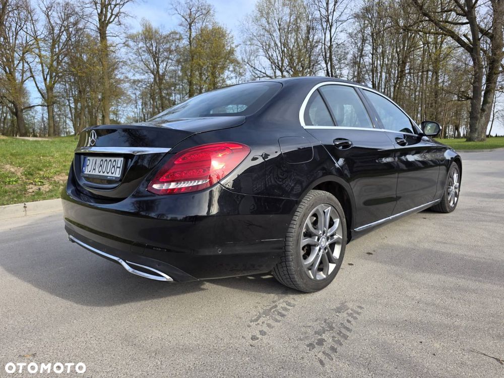 Mercedes-Benz Klasa C 180 (BlueTEC) d 7G-TRONIC - 19