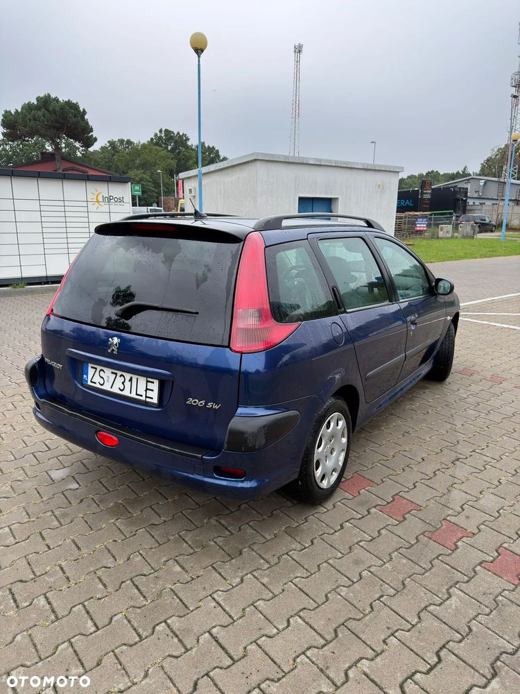 Peugeot 206 - 4