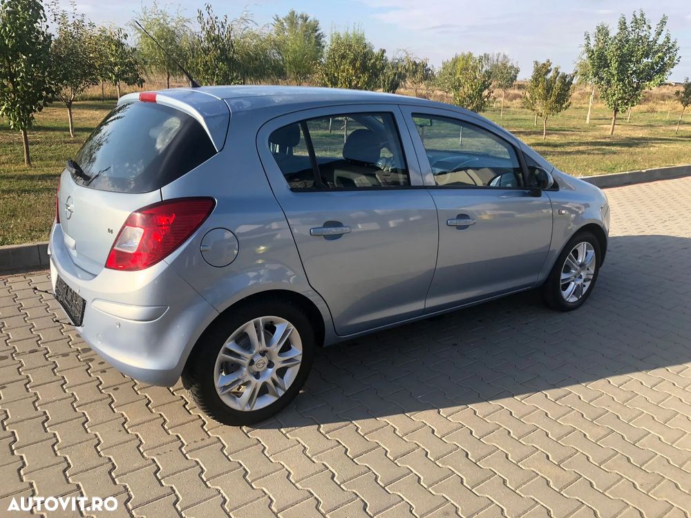 Opel Corsa 1.4i Enjoy - 13