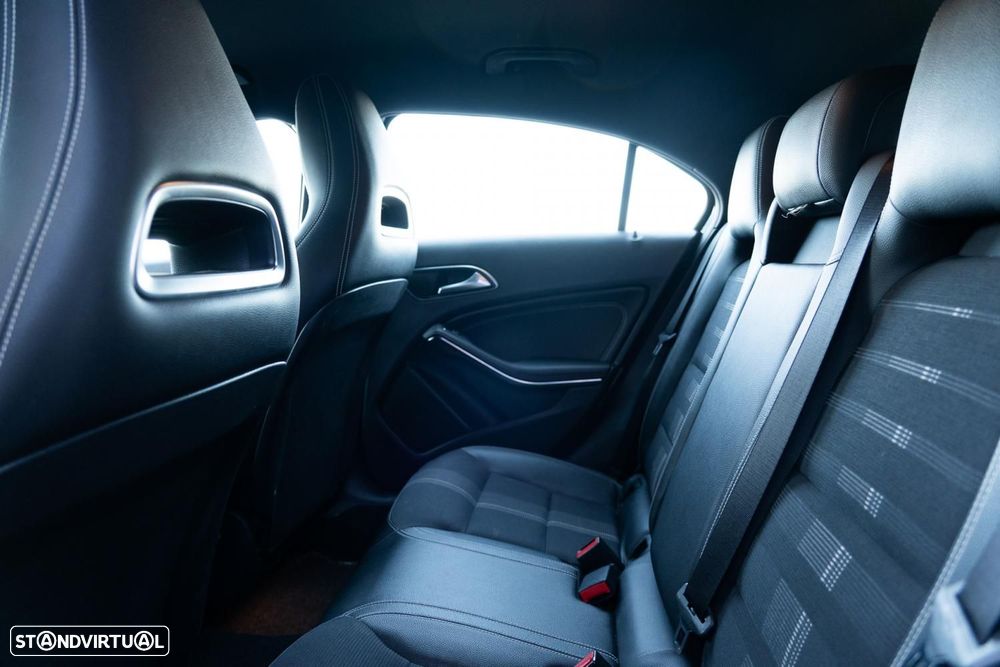 Mercedes-Benz A 160 d Aut. - 6