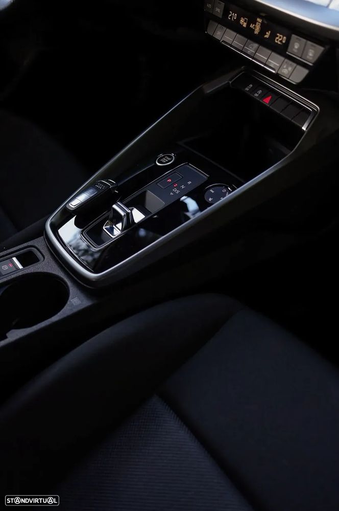 Audi A3 Sportback 40 TFSIe S tronic - 13