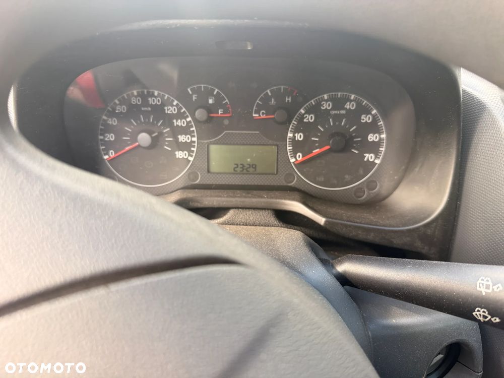 Fiat Qubo - 17