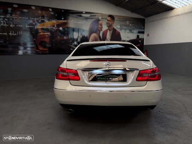 Mercedes-Benz E 250 CDi Avantgarde BlueEfficiency - 9