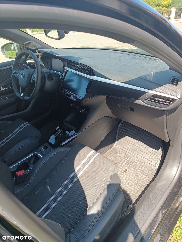 Opel Corsa 1.2 Direct Injection Turbo Start/Stop GS Line - 11