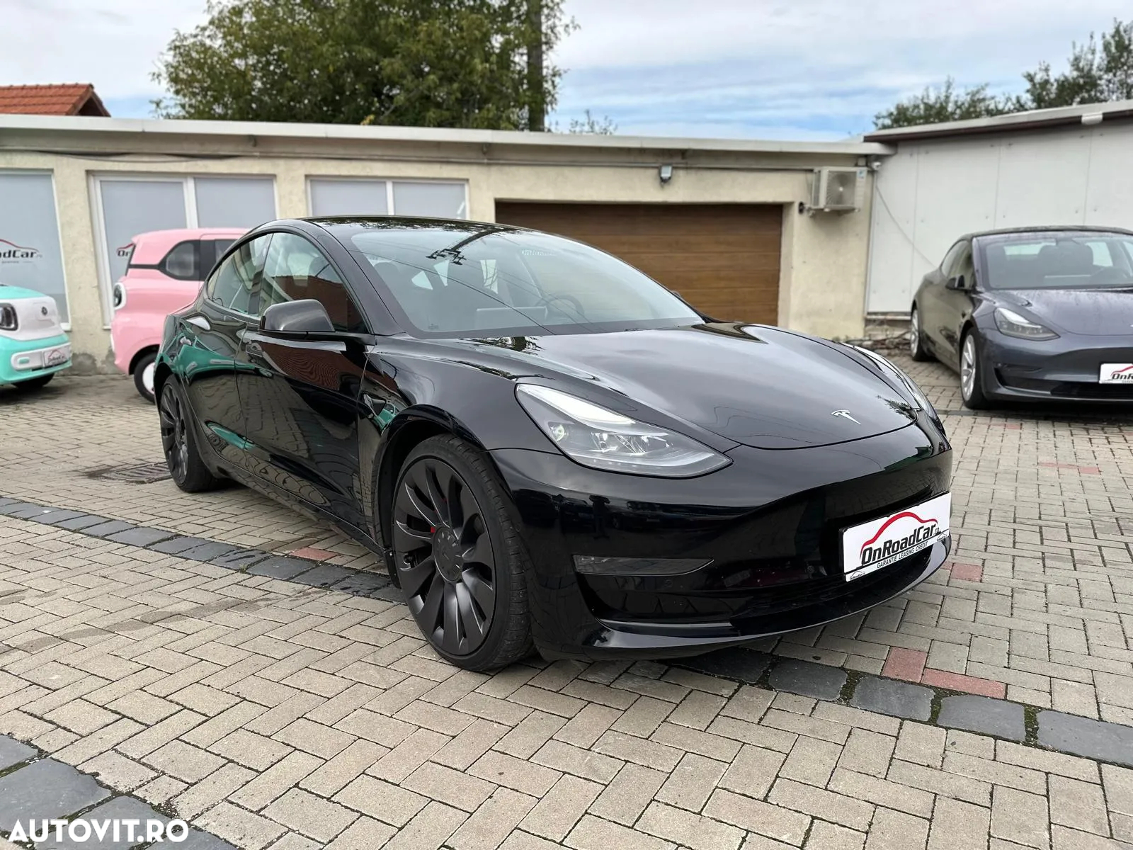 Tesla Model 3 Langstreckenbatterie Allradantrieb Dual Motor Performance - 2