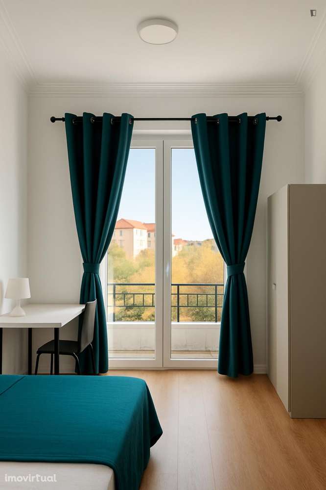 Quarto - localizado em Alameda Lisbon - Grande imagem: 4/13