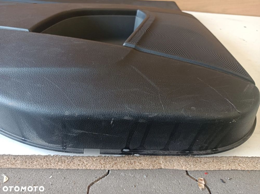 Tapicerka boczek drzwiowy skórzany lewy tył Kia Sportage III 83351-3U000 - 2