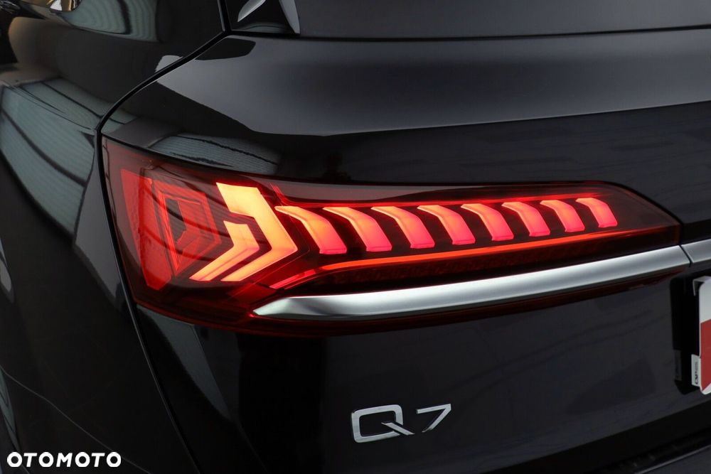 Audi Q7 45 TDI mHEV Quattro S Line Tiptr - 4