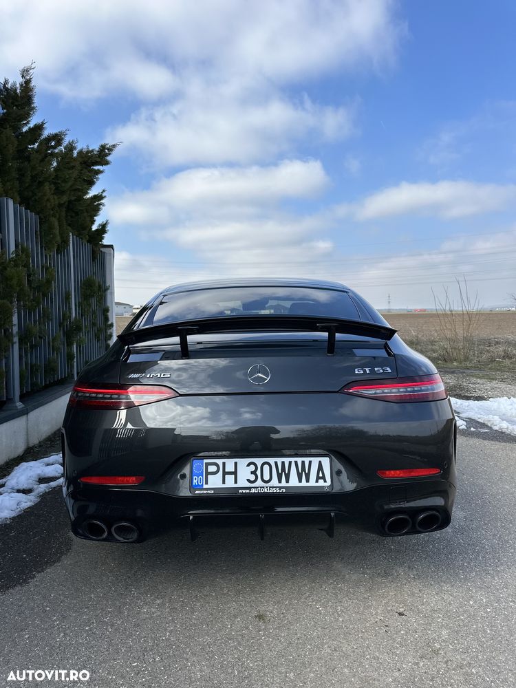 Mercedes-Benz AMG GT - 7