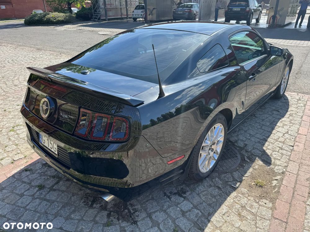 Ford Mustang 3.7 V6 Premium - 5