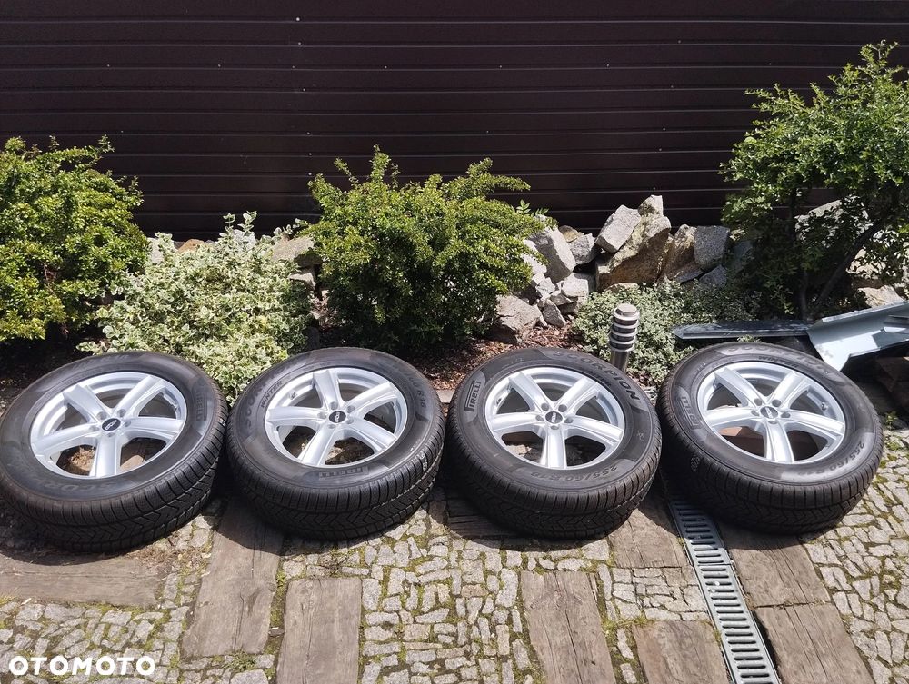 KOŁA Zimowe Jaguar F-Pace 5x108 255 60 18 Pirelli - 1