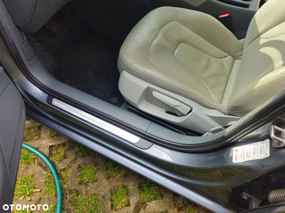 Audi A4 ver-avant-2-0-tdi-116g-dpf-ambition - 7