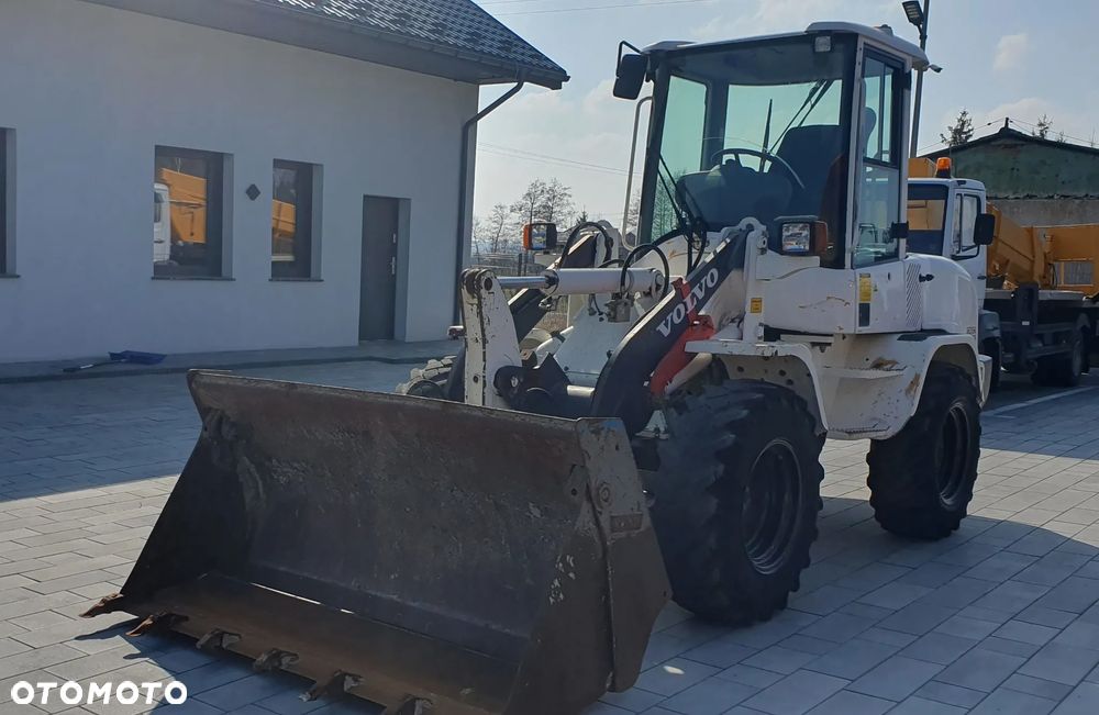 Volvo L30G - 8