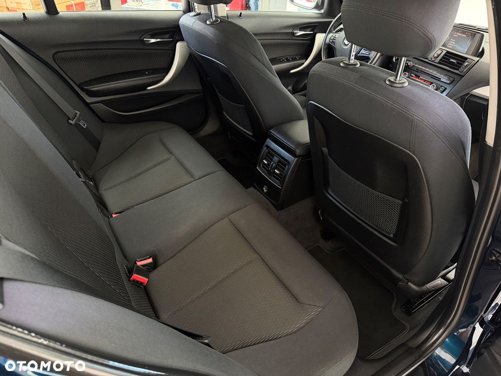BMW Seria 1 116i - 7