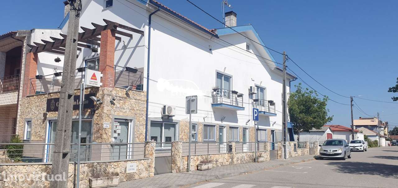 Prédio/Restaurante para venda em Santa Joana - Grande imagem: 2/42