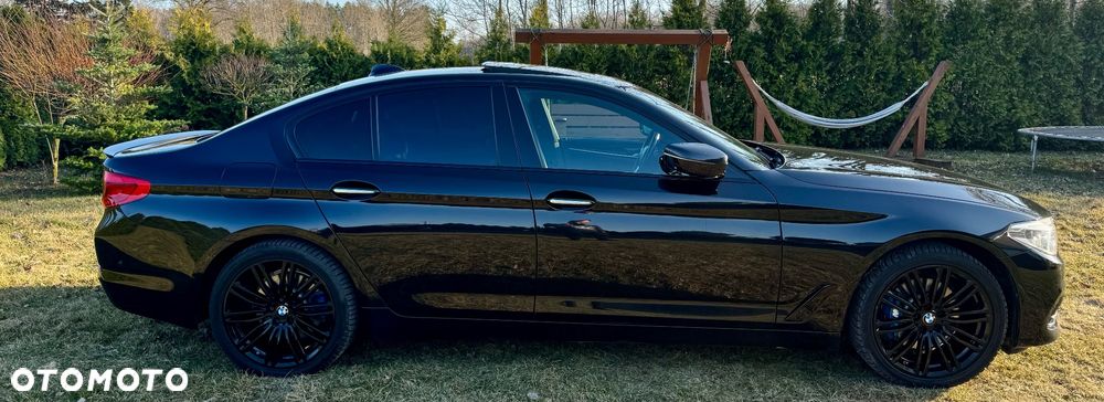 BMW Seria 5 530i xDrive Luxury Line sport - 31