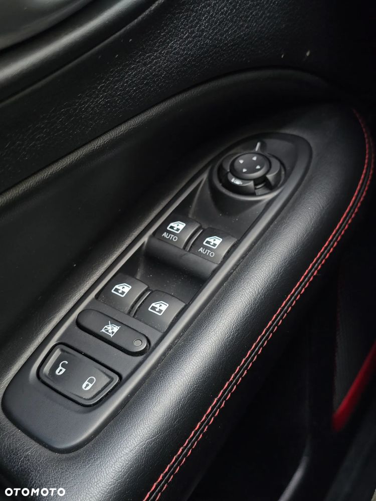 Jeep Compass 2.0 MJD Trailhawk 4WD S&S - 29