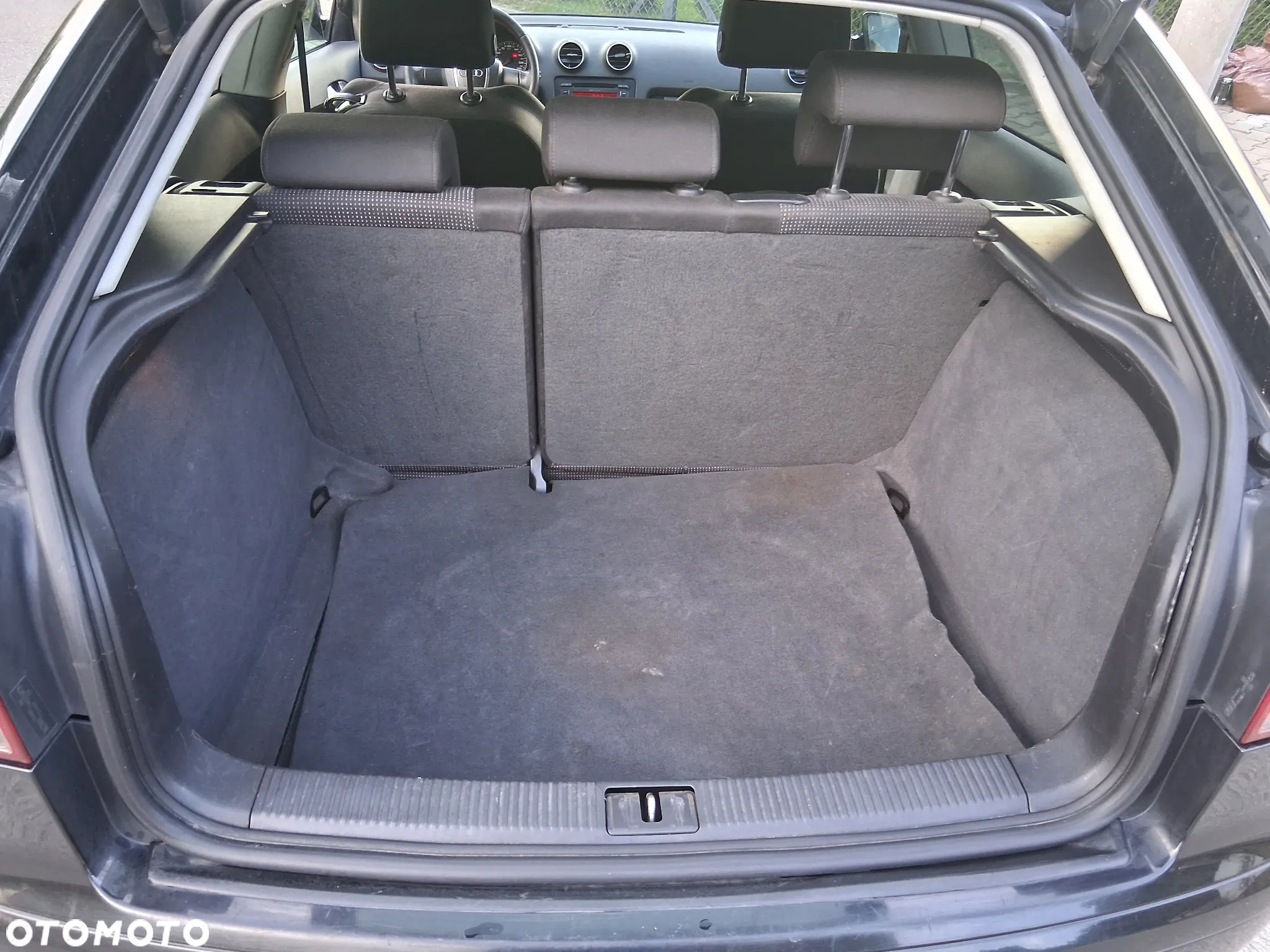 Audi A3 1.9 TDI Ambiente - 4