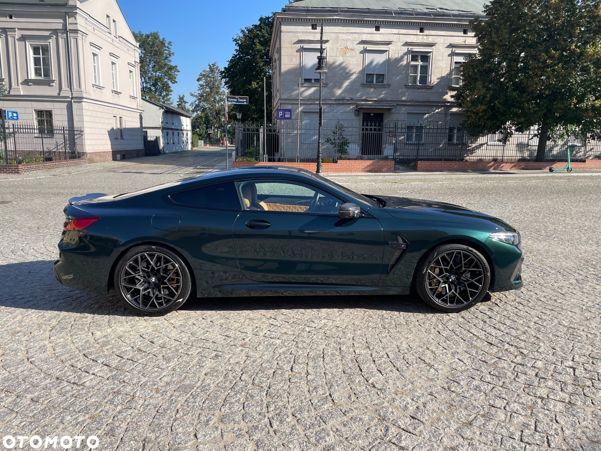 BMW M8 Competition - 5