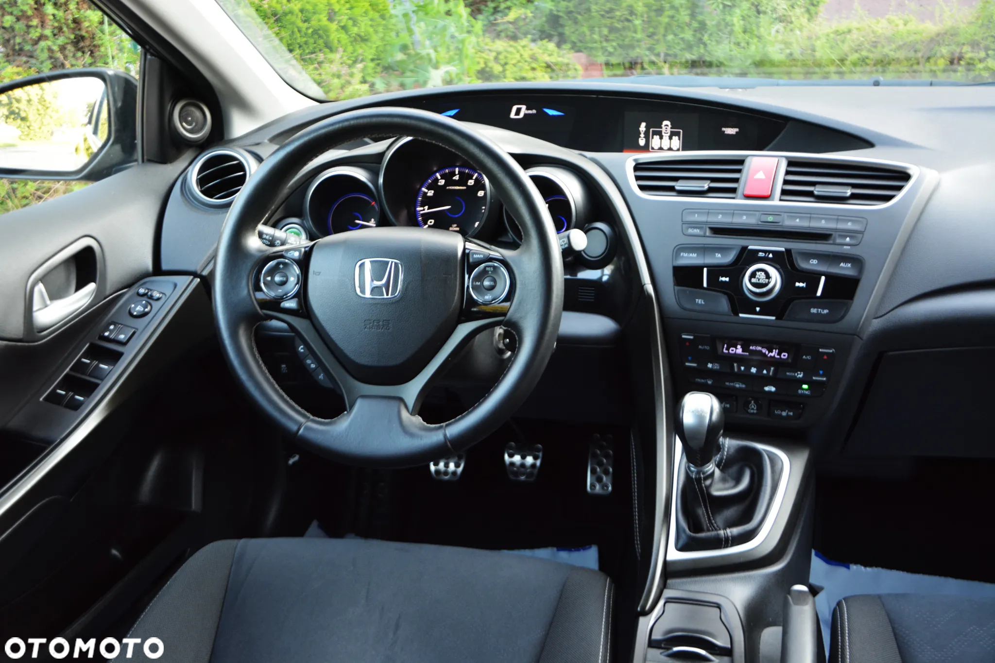 Honda Civic 1.8 i-VTEC Comfort Black Edition - 6