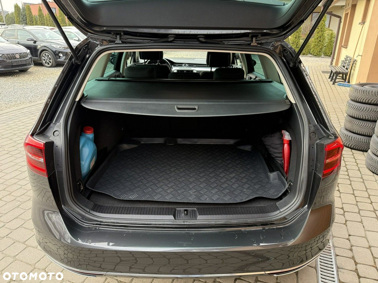 Volkswagen Passat Variant 1.6 TDI SCR DSG Comfortline - 27
