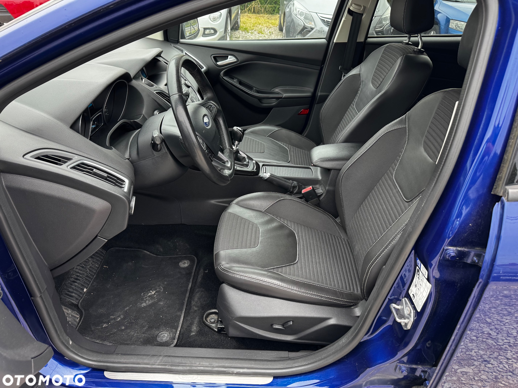 Ford Focus 1.5 EcoBoost Start-Stopp-System TITANIUM - 27