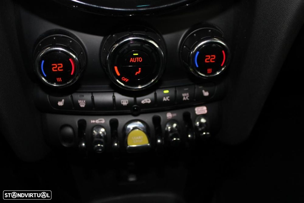 MINI 3 Portas Cooper SE - 19
