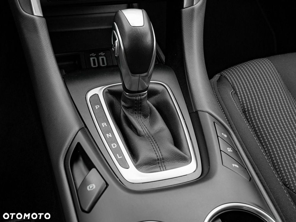 Ford Mondeo - 18