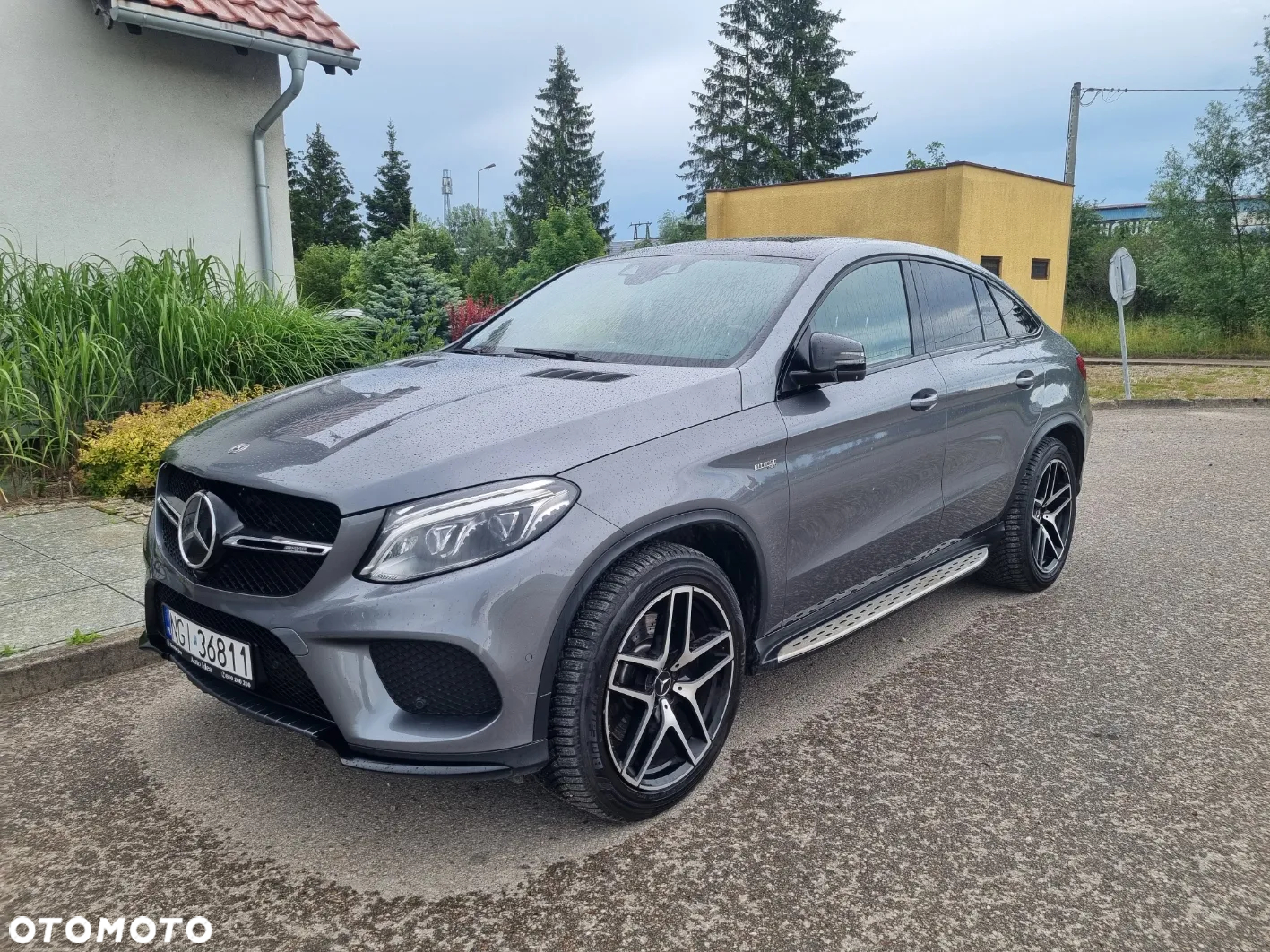 Mercedes-Benz GLE AMG Coupe 43 4-Matic - 2