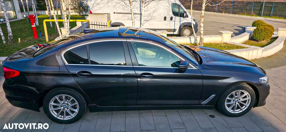 BMW Seria 5 520d xDrive AT - 8