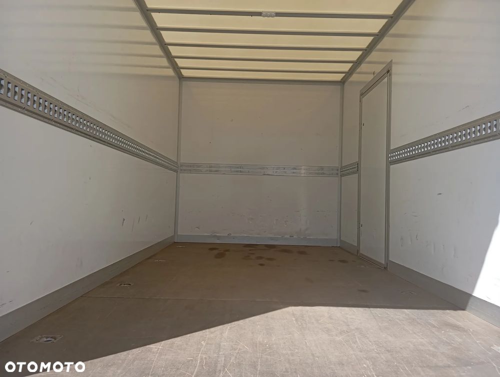 Ford TRANSIT - 11