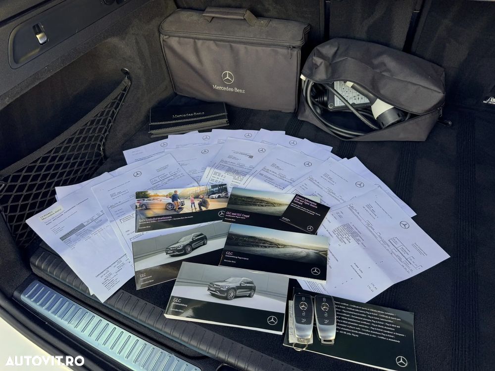 Mercedes-Benz GLC 300 de 4Matic 9G-TRONIC AMG Line Plus - 40