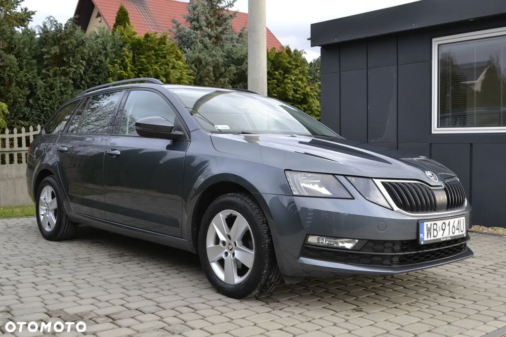 Skoda Octavia 1.6 TDI Ambition - 9
