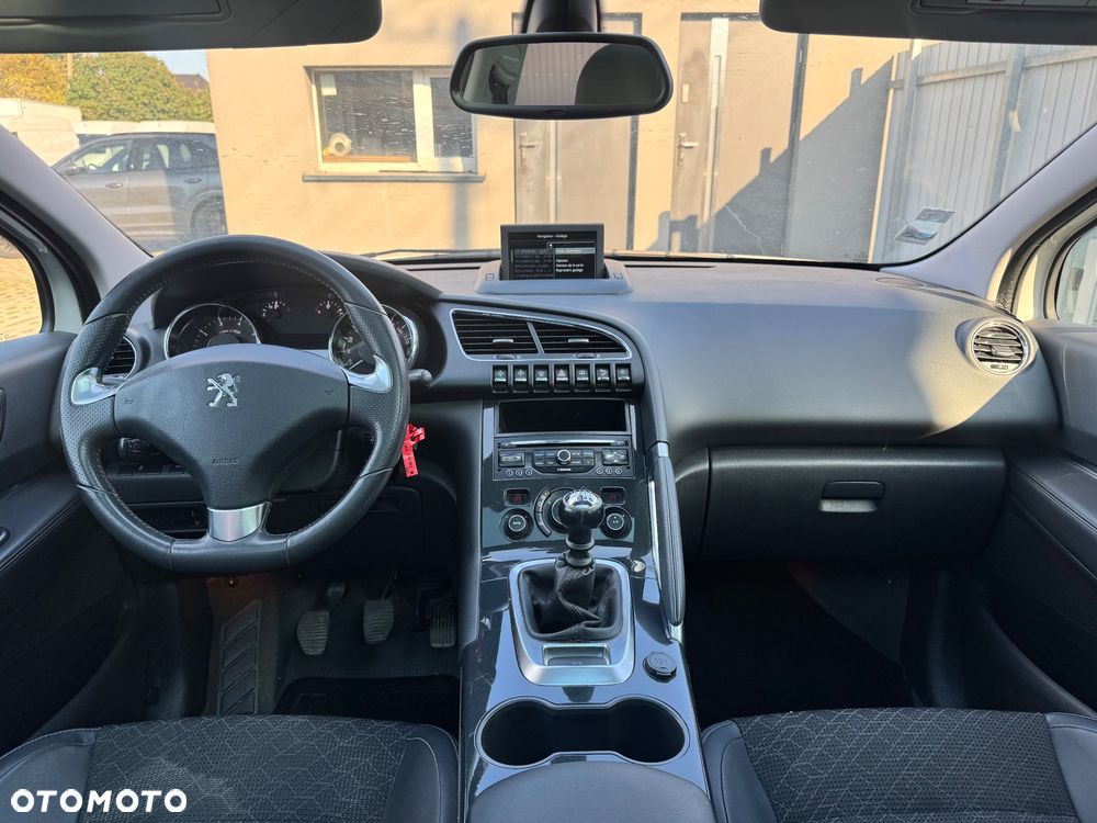 Peugeot 3008 - 11