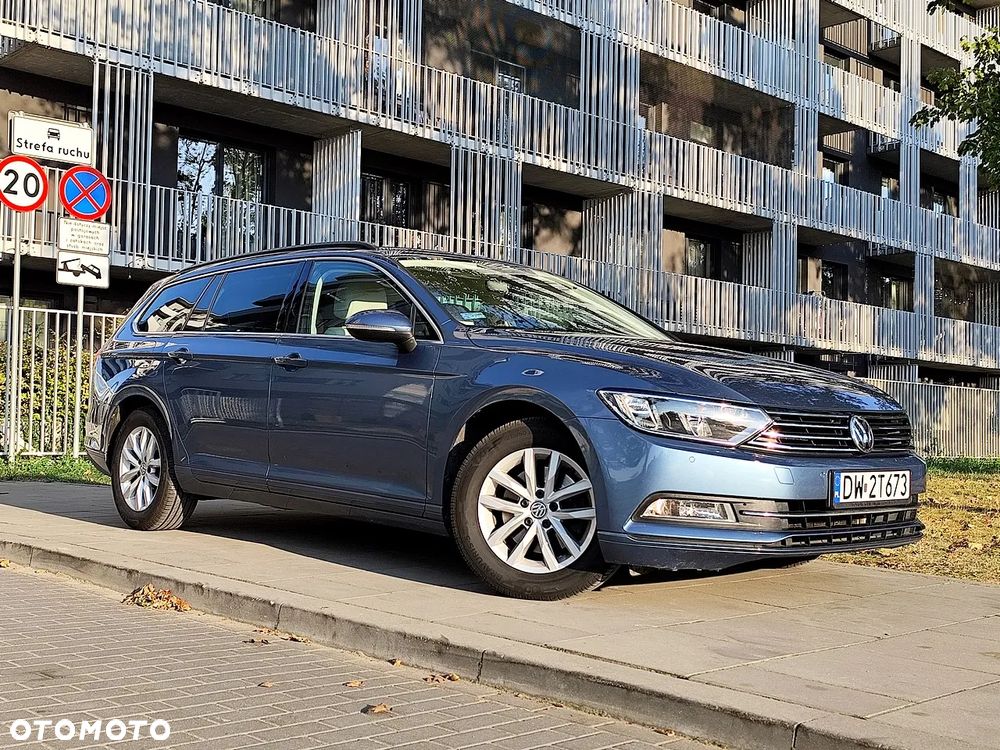 Volkswagen Passat 1.8 TSI BMT Comfortline DSG - 4