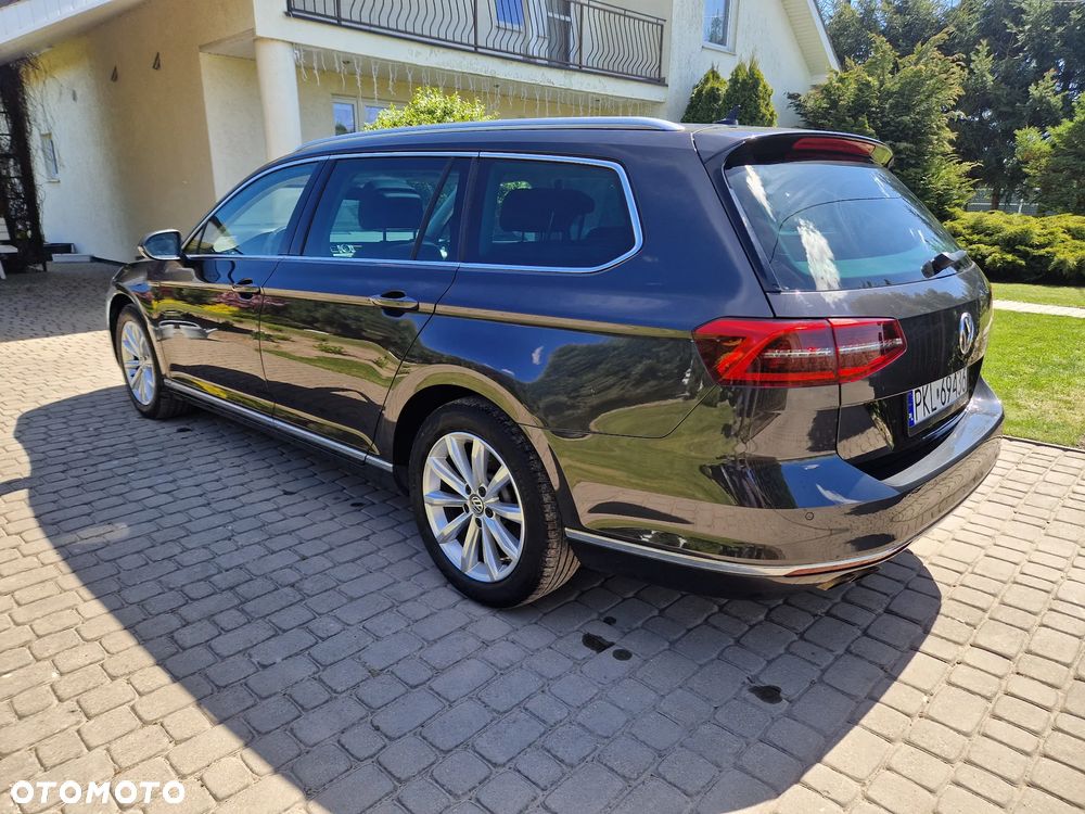 Volkswagen Passat 2.0 TDI SCR 4Mot DSG Highline - 4