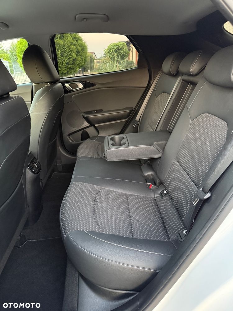 Kia XCeed 1.4 T-GDI OPF DCT7 JBL SOUND EDITION - 22