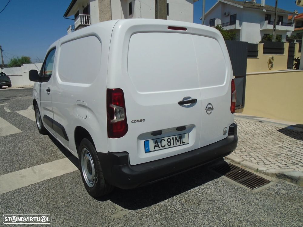 Opel Combo 1.5 DTI NACIONAL 102 CV 3 LUGARES- 6V- IVA DEDUTIVEL - 5