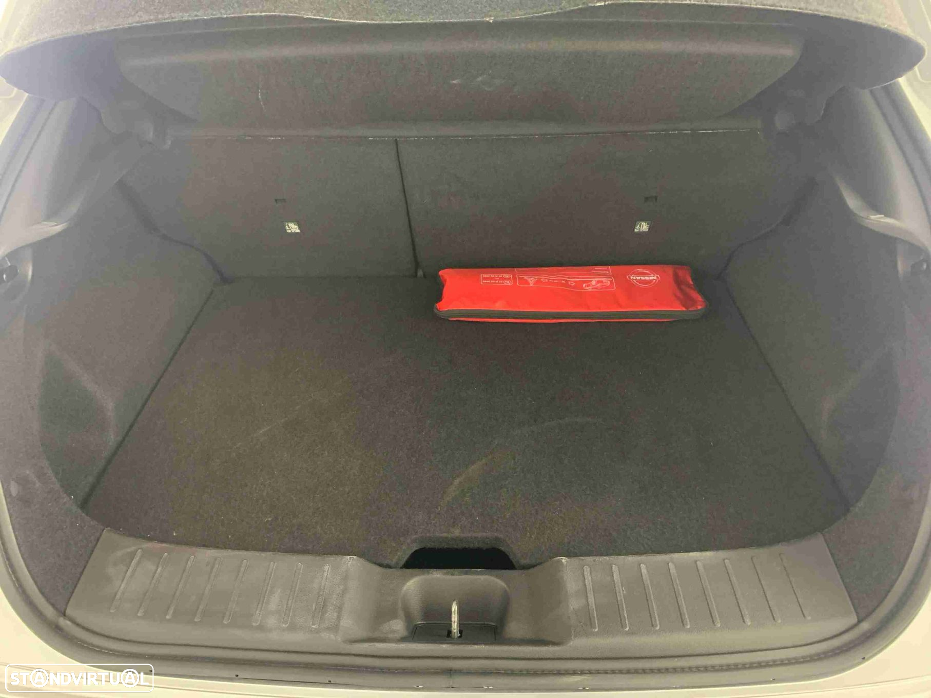 Nissan Juke 1.0 DIG-T N-Connecta NAV. DCT - 13