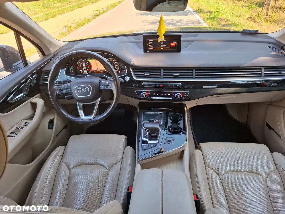 Audi Q7 - 14