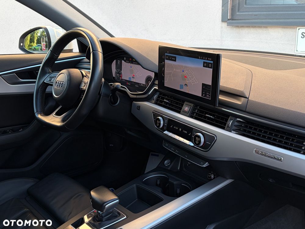 Audi A4 Avant 40 TDI quattro S tronic S line - 9