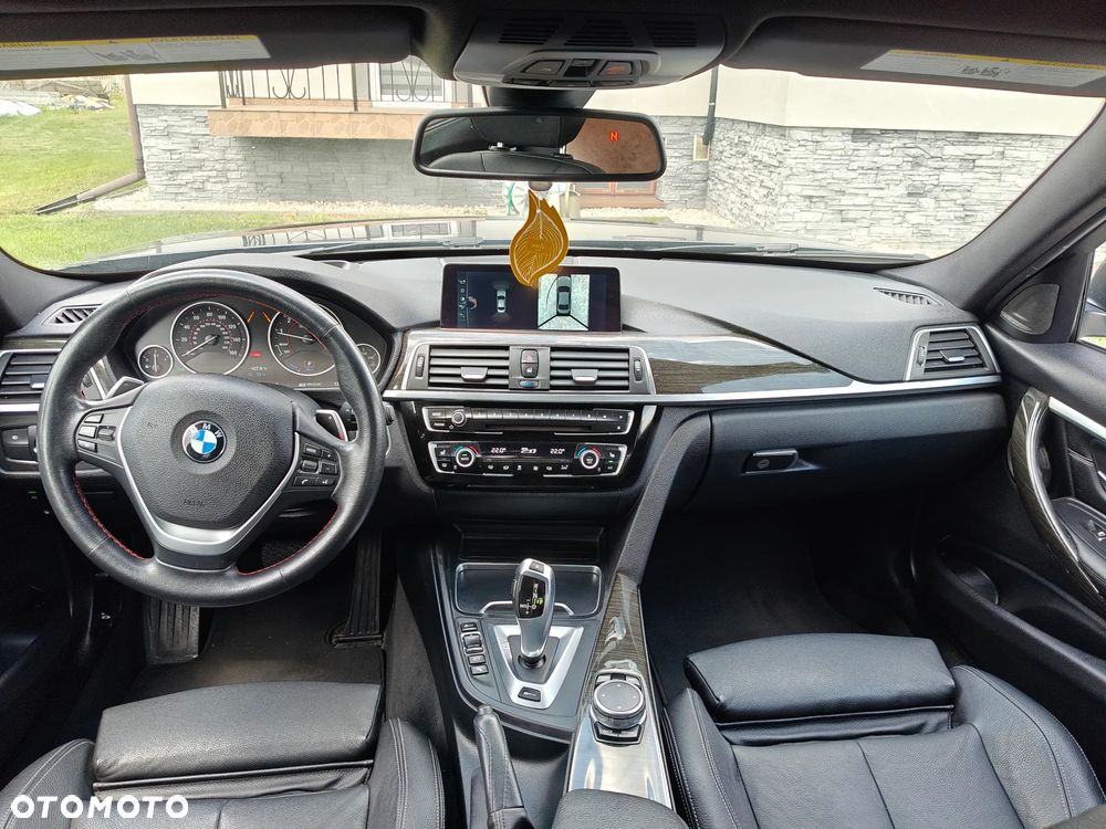 BMW Seria 3 330e iPerformance Luxury Line - 8