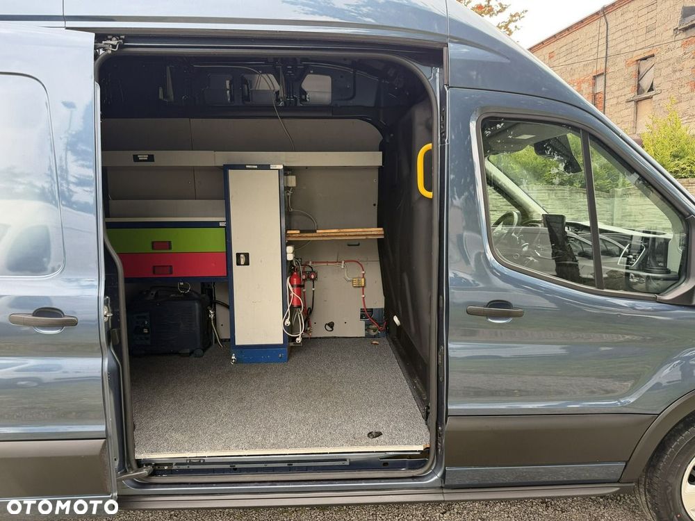 Ford Transit - 30